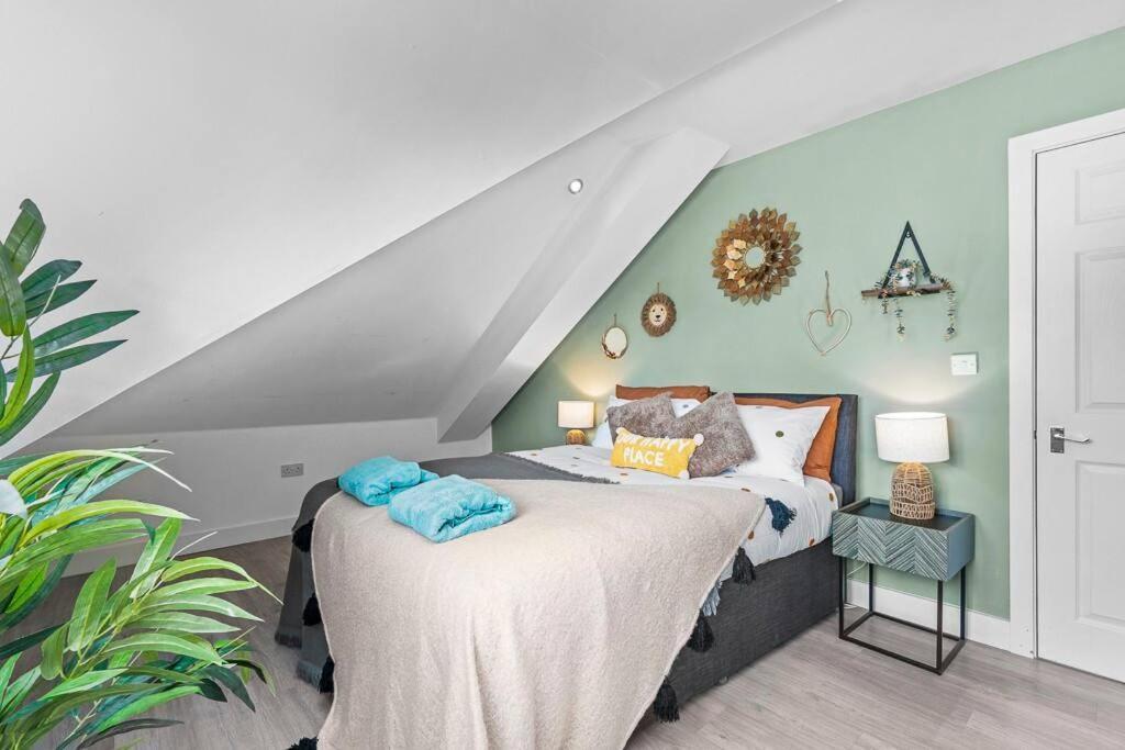 Comfortable Retreat Near City Centre- 1 Bed, 3 Guests Southampton Exterior photo